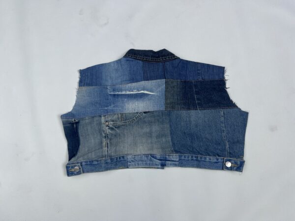 Sleeveless Crop Jacket - Image 4
