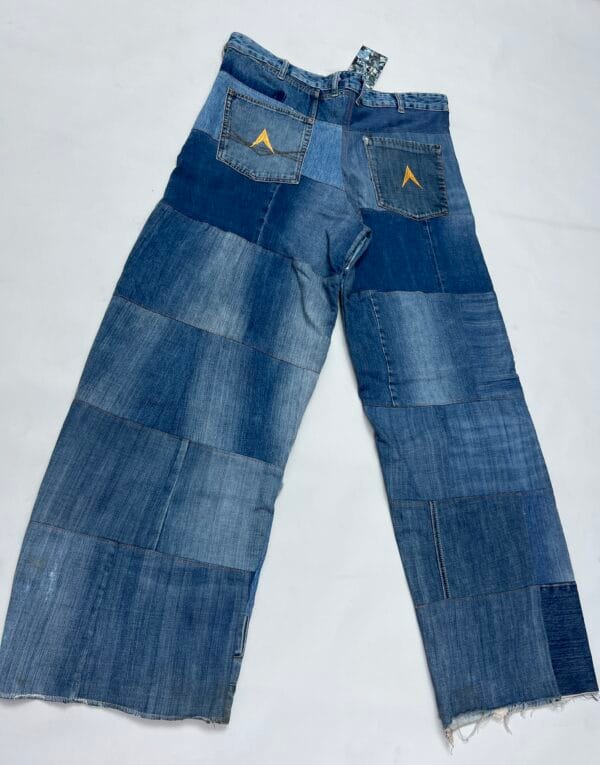 Symmetry Jeans - Image 6