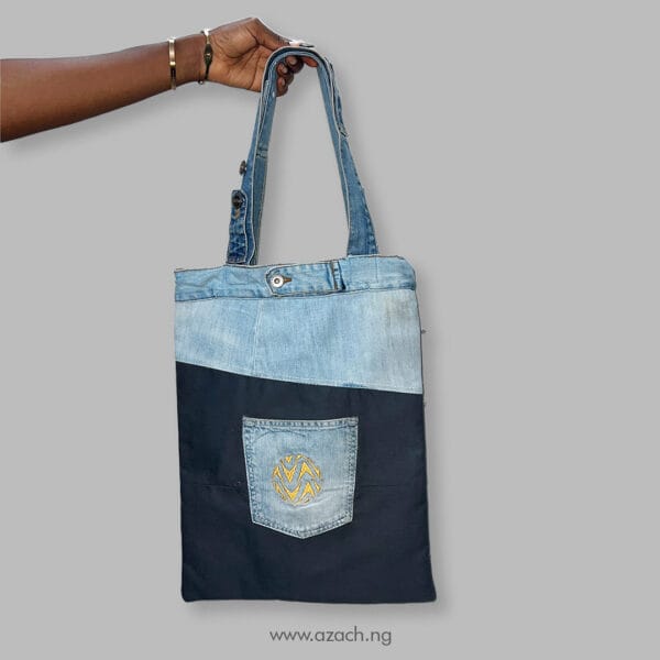 Crest Pocket Tote